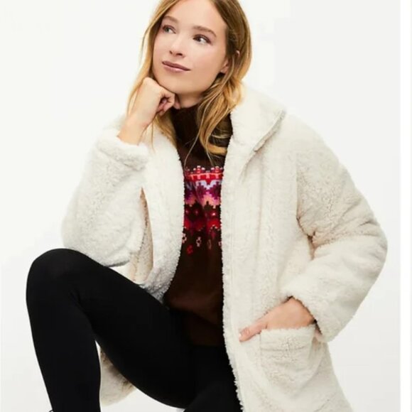 Lou & Grey Tops - Lou & Grey Cream Cozy and Stylish Sherpa Teddy Jacket Size M
